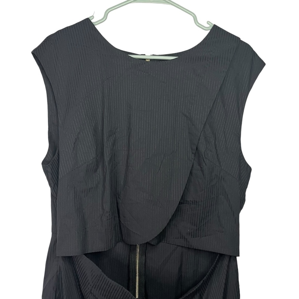 Madri Nursing Friendly Crossover Jumpsuit - Picture 5 of 8